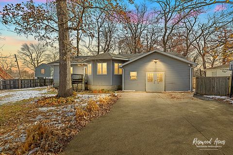 Tiny photo for 37 S Lillie Street, Kankakee, IL 60901 (MLS # 12512998)