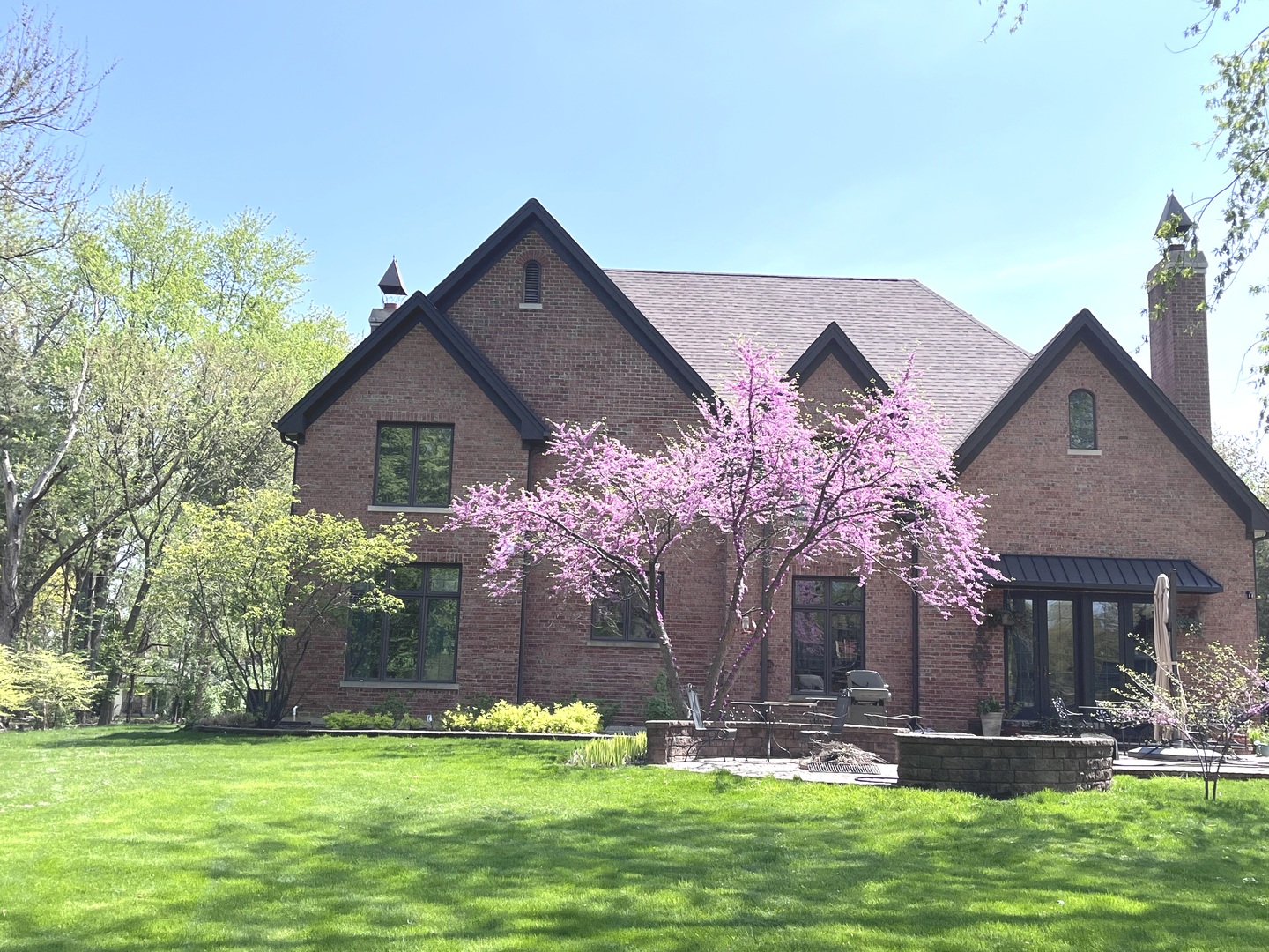 1026 Lincoln Lane