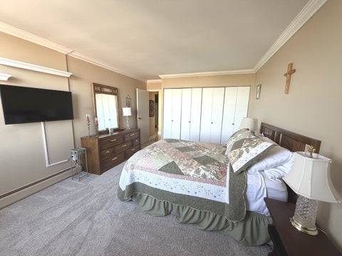 Tiny photo for 33 N Main Street #9F, Lombard, IL 60148 (MLS # 12721331)