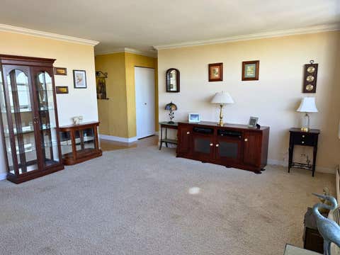 Tiny photo for 33 N Main Street #9F, Lombard, IL 60148 (MLS # 12721331)