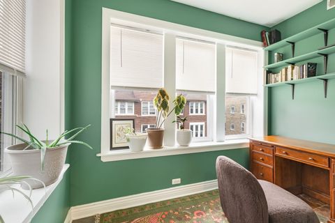 Tiny photo for 1437 W GREENLEAF Avenue #3N, Chicago, IL 60626 (MLS # 12640155)