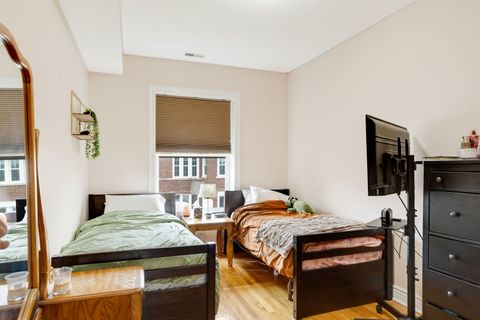 Tiny photo for 1437 W GREENLEAF Avenue #3N, Chicago, IL 60626 (MLS # 12640155)