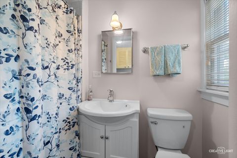 Tiny photo for 909 S Main Street, Wheaton, IL 60189 (MLS # 12519419)