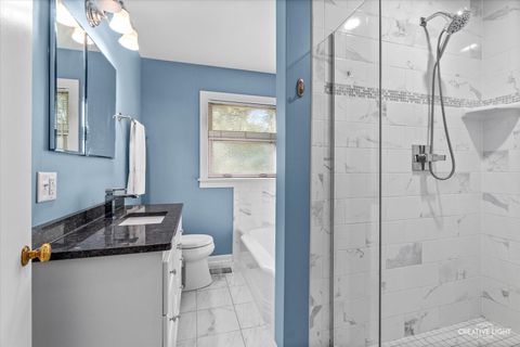 Tiny photo for 909 S Main Street, Wheaton, IL 60189 (MLS # 12519419)