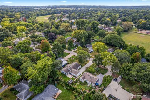 Tiny photo for 909 S Main Street, Wheaton, IL 60189 (MLS # 12519419)