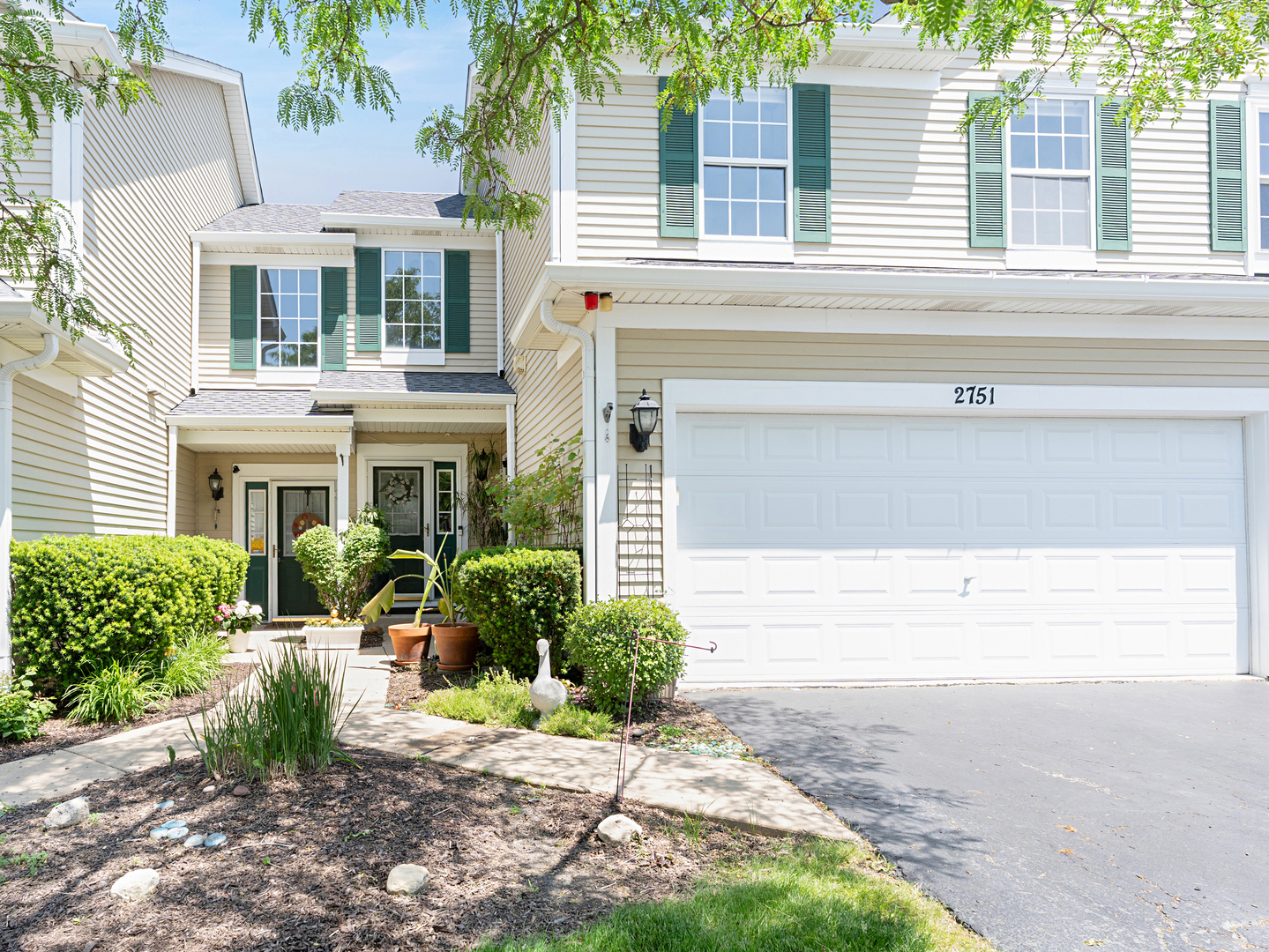 2751 MCCLENNAN Court
