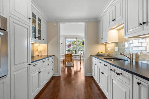 Tiny photo for 1630 Sheridan Road #4A, Wilmette, IL 60091 (MLS # 12656079)