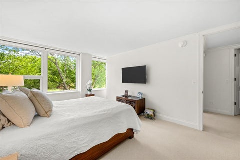 Tiny photo for 1630 Sheridan Road #4A, Wilmette, IL 60091 (MLS # 12656079)