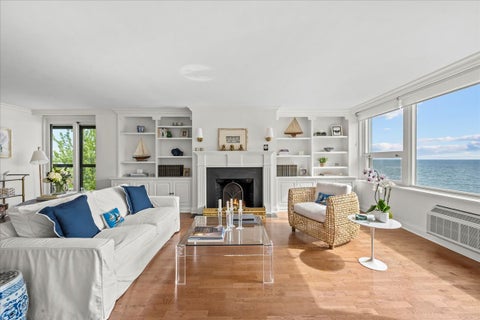 Tiny photo for 1630 Sheridan Road #4A, Wilmette, IL 60091 (MLS # 12656079)