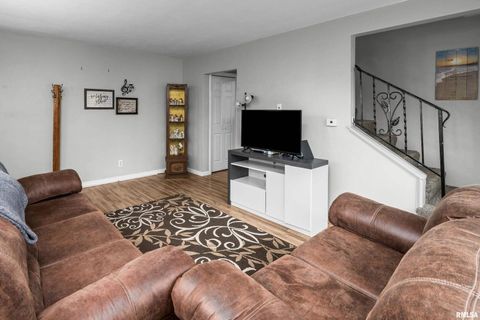 Tiny photo for 4315 26TH Avenue, Moline, IL 61265 (MLS # QC4269522)