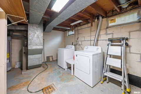 Tiny photo for 4315 26TH Avenue, Moline, IL 61265 (MLS # QC4269522)