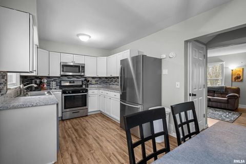 Tiny photo for 4315 26TH Avenue, Moline, IL 61265 (MLS # QC4269522)