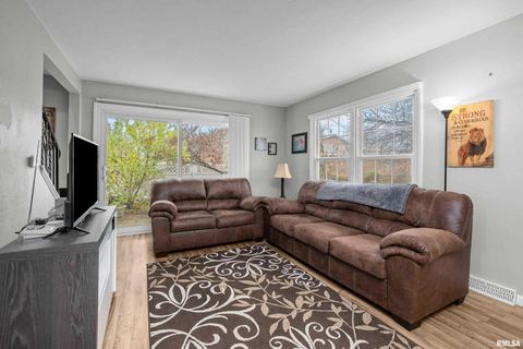 Tiny photo for 4315 26TH Avenue, Moline, IL 61265 (MLS # QC4269522)