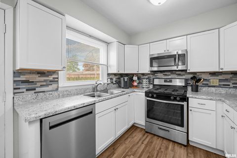 Tiny photo for 4315 26TH Avenue, Moline, IL 61265 (MLS # QC4269522)