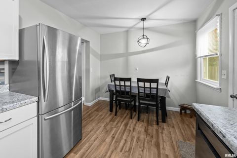 Tiny photo for 4315 26TH Avenue, Moline, IL 61265 (MLS # QC4269522)