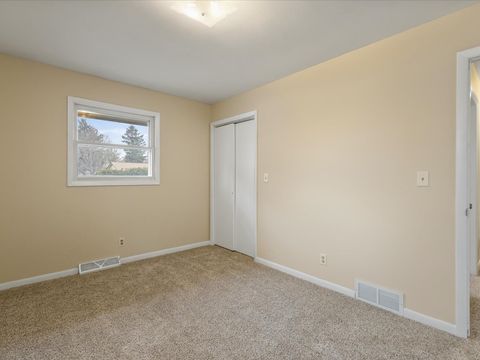 Tiny photo for 8420 Bobolink Drive, Machesney Park, IL 61115 (MLS # 12589303)