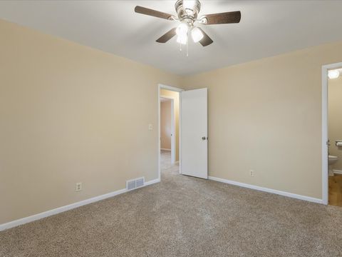 Tiny photo for 8420 Bobolink Drive, Machesney Park, IL 61115 (MLS # 12589303)