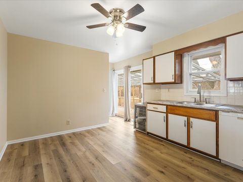 Tiny photo for 8420 Bobolink Drive, Machesney Park, IL 61115 (MLS # 12589303)