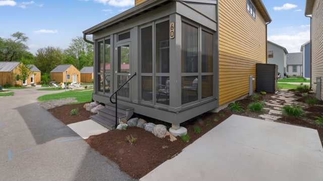 100 Great Loop Dr., #60