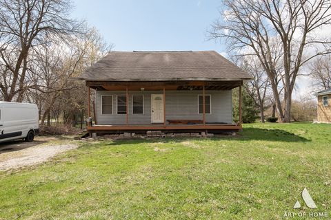 Photo of 5608 Lenox Road, Lisle, IL 60532 (MLS # 12614744)