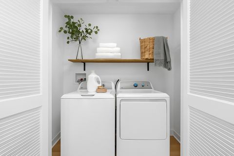 Tiny photo for 449 S Addison Street, Bensenville, IL 60106 (MLS # 12517035)