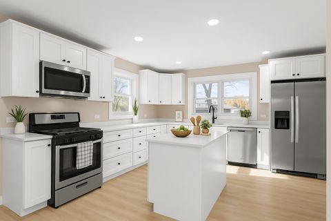 Tiny photo for 449 S Addison Street, Bensenville, IL 60106 (MLS # 12517035)