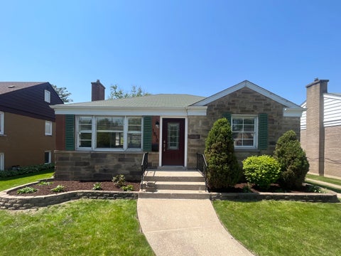 Photo of 1816 Hull Avenue, Westchester, IL 60154 (MLS # 12746499)
