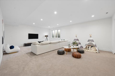 Tiny photo for 701 Lincoln Avenue W, Highland Park, IL 60035 (MLS # 12771440)