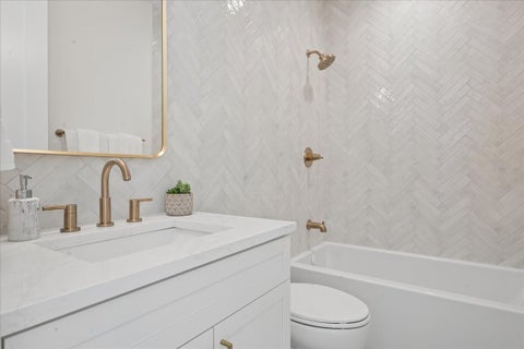 Tiny photo for 701 Lincoln Avenue W, Highland Park, IL 60035 (MLS # 12771440)