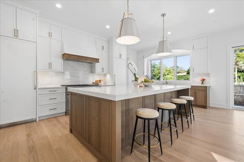 Tiny photo for 701 Lincoln Avenue W, Highland Park, IL 60035 (MLS # 12771440)
