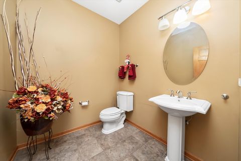 Tiny photo for 14603 Colonial Parkway, Plainfield, IL 60544 (MLS # 12535218)