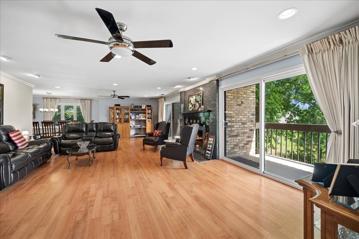3741 Mission Hills Road 201