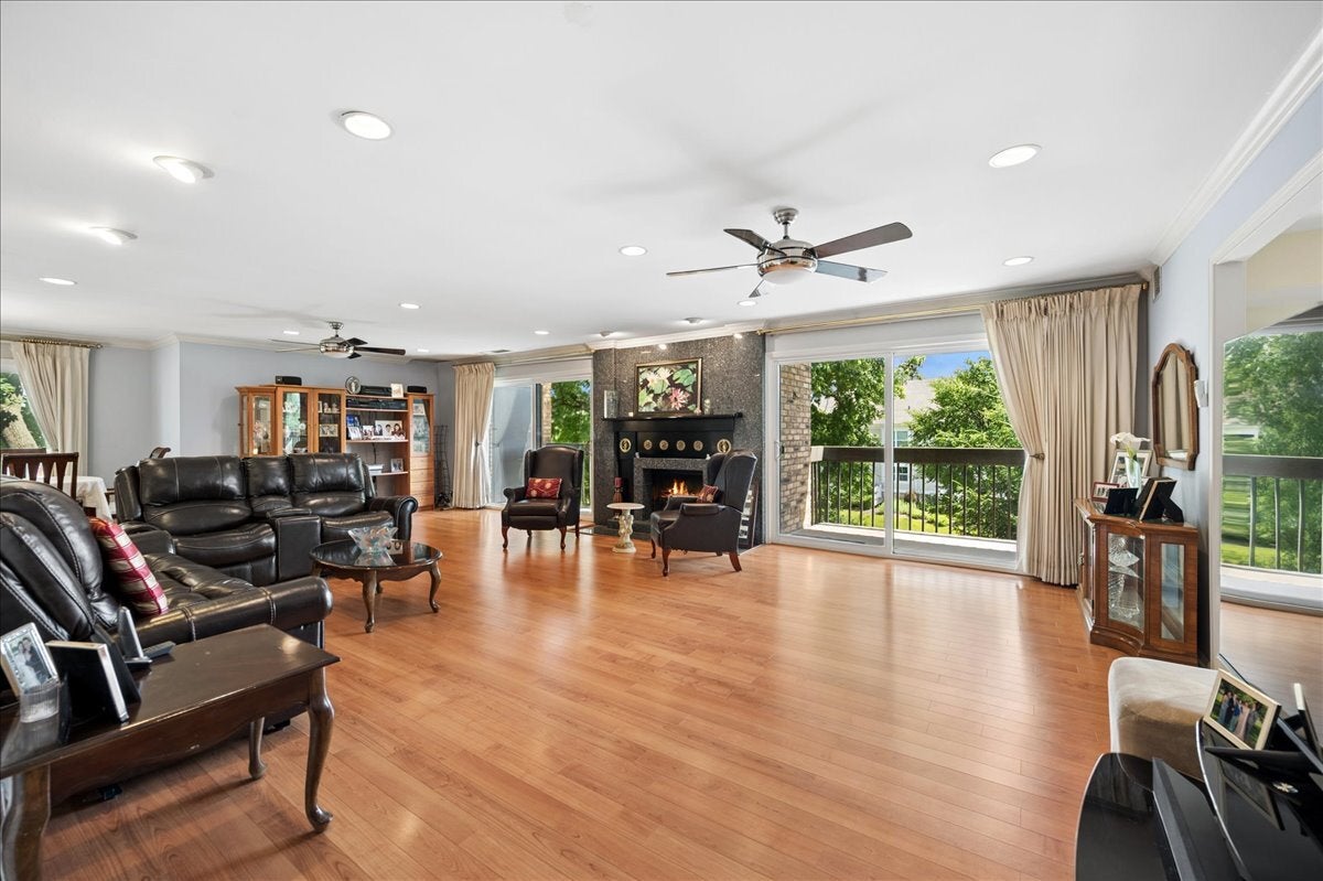 3741 Mission Hills Road 201