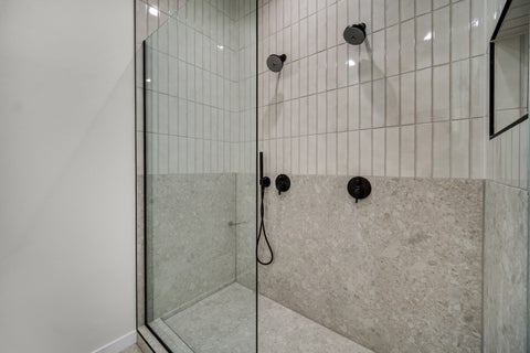 Tiny photo for 6216 S Woodlawn Avenue #B, Chicago, IL 60637 (MLS # 12751241)