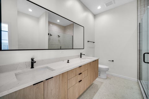 Tiny photo for 6216 S Woodlawn Avenue #B, Chicago, IL 60637 (MLS # 12751241)