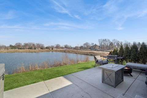 Tiny photo for 142 Roman Lane, Hawthorn Woods, IL 60047 (MLS # 12569585)