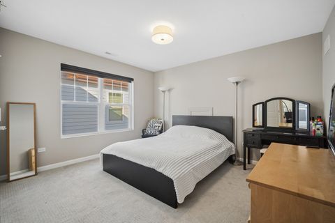 Tiny photo for 142 Roman Lane, Hawthorn Woods, IL 60047 (MLS # 12569585)