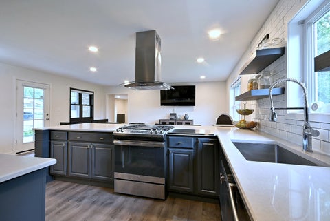 Tiny photo for 511 Everett Avenue, Crystal Lake, IL 60014 (MLS # 12683560)