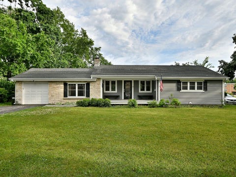 Photo of 511 Everett Avenue, Crystal Lake, IL 60014 (MLS # 12683560)