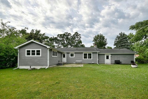 Tiny photo for 511 Everett Avenue, Crystal Lake, IL 60014 (MLS # 12683560)