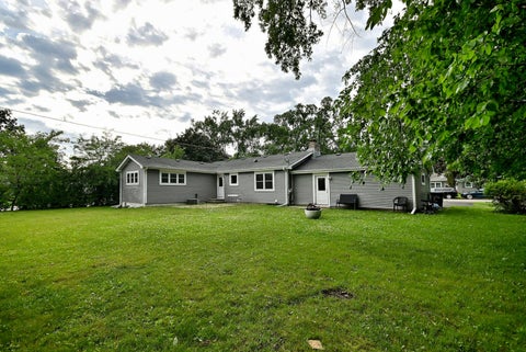 Tiny photo for 511 Everett Avenue, Crystal Lake, IL 60014 (MLS # 12683560)