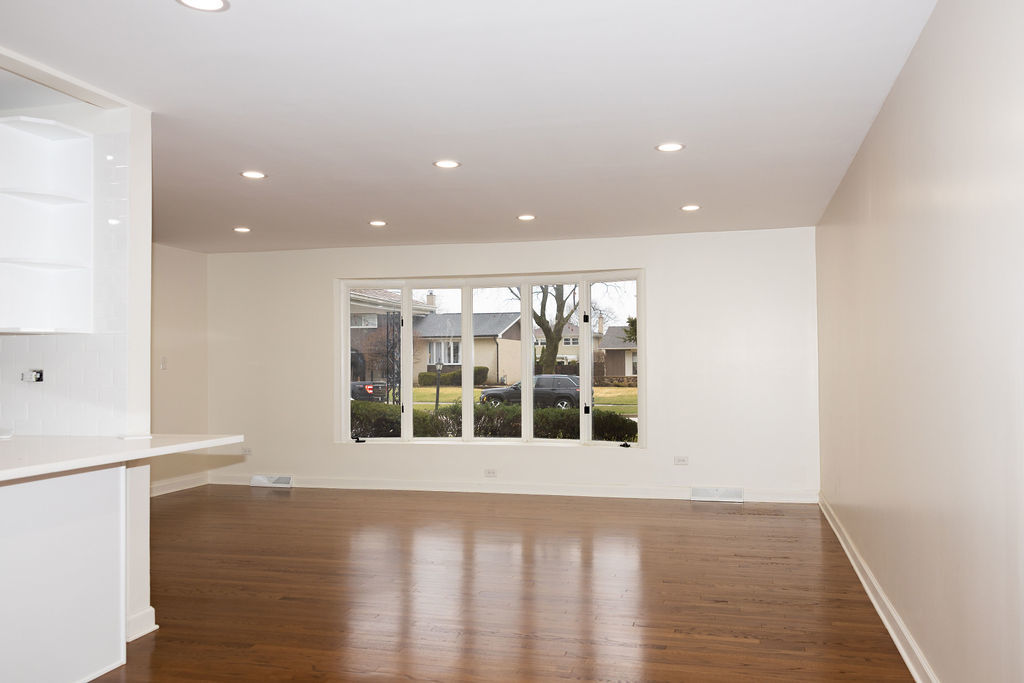 1605 E Cedar Lane