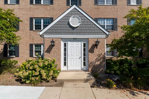 Photo of 124 E Winchester Road #F, Libertyville, IL 60048 (MLS # 12470376)