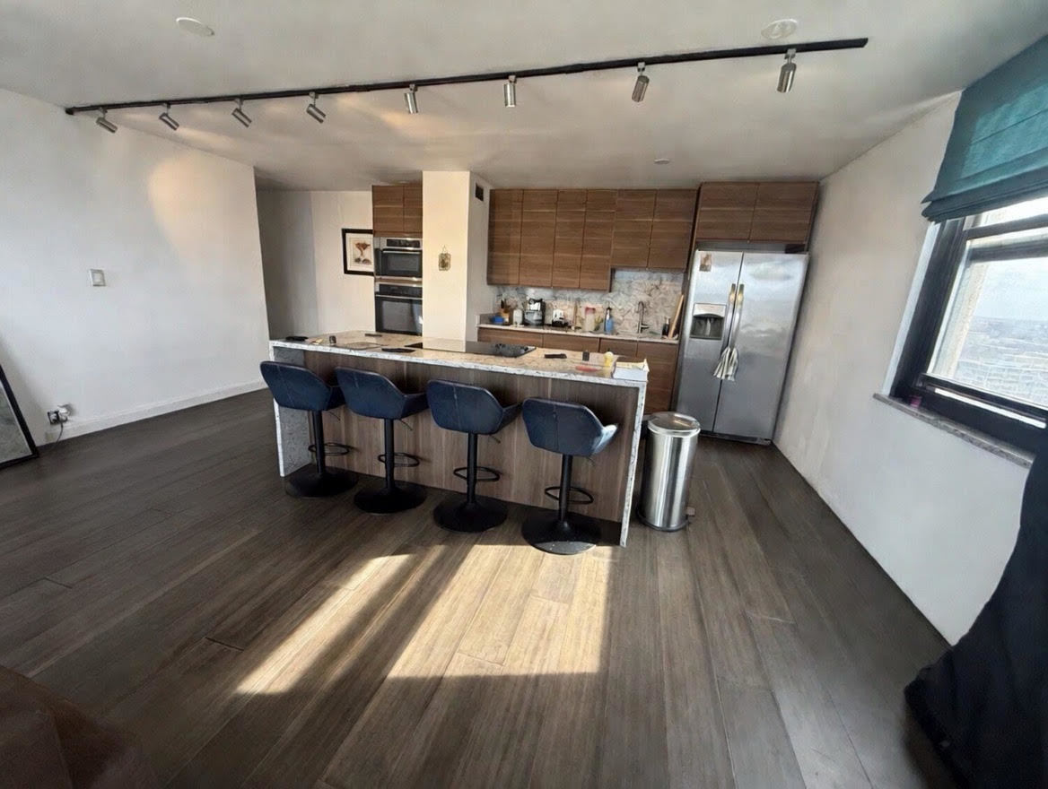 3001 S MICHIGAN Avenue 1707