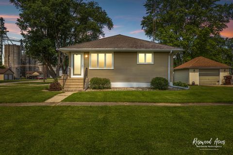 301 N Second Street Ashkum IL 60911