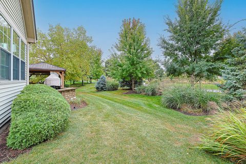 Tiny photo for 809 Canton Drive, Oswego, IL 60543 (MLS # 12485248)