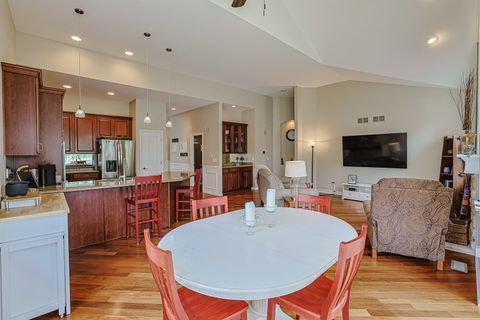 Tiny photo for 809 Canton Drive, Oswego, IL 60543 (MLS # 12485248)