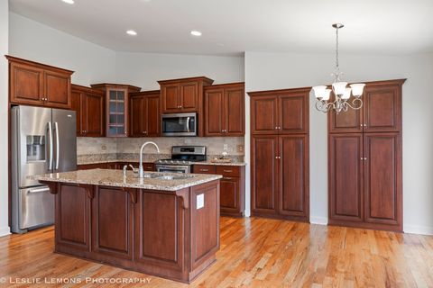 Tiny photo for 1940 Baldwin Way, Bolingbrook, IL 60490 (MLS # 12584424)