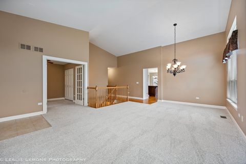 Tiny photo for 1940 Baldwin Way, Bolingbrook, IL 60490 (MLS # 12584424)