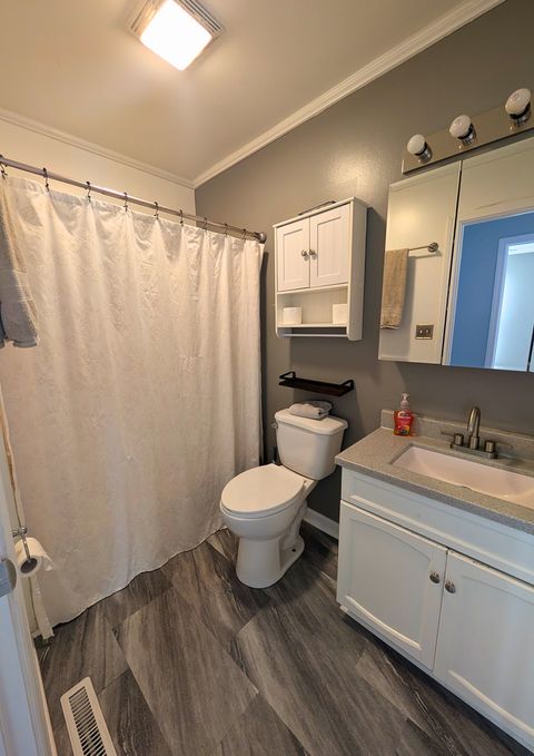 Tiny photo for 1811 Poplar Street, Ottawa, IL 61350 (MLS # 12486490)
